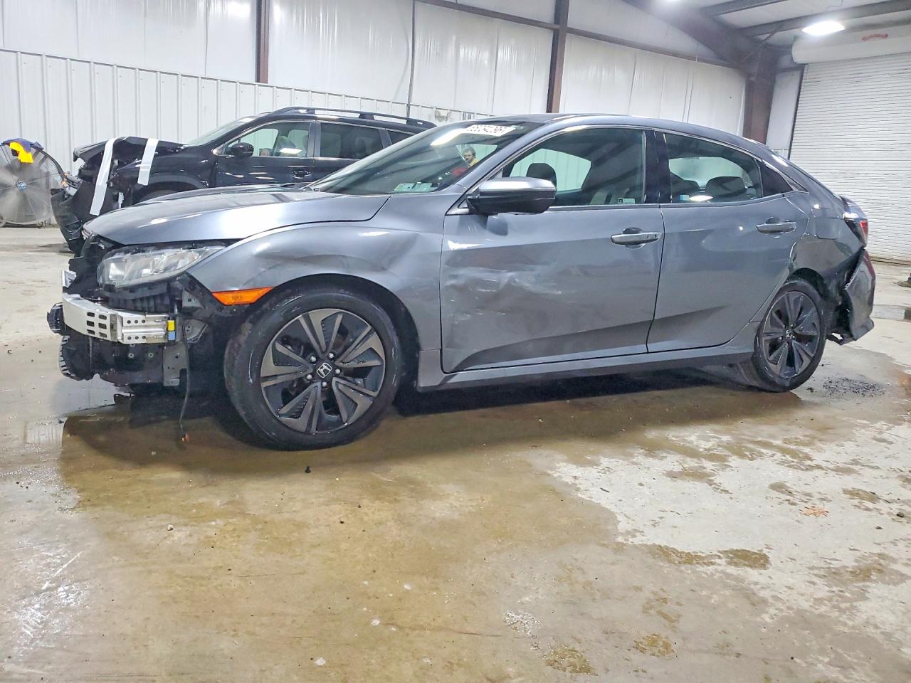 Salvage Honda Civic Image