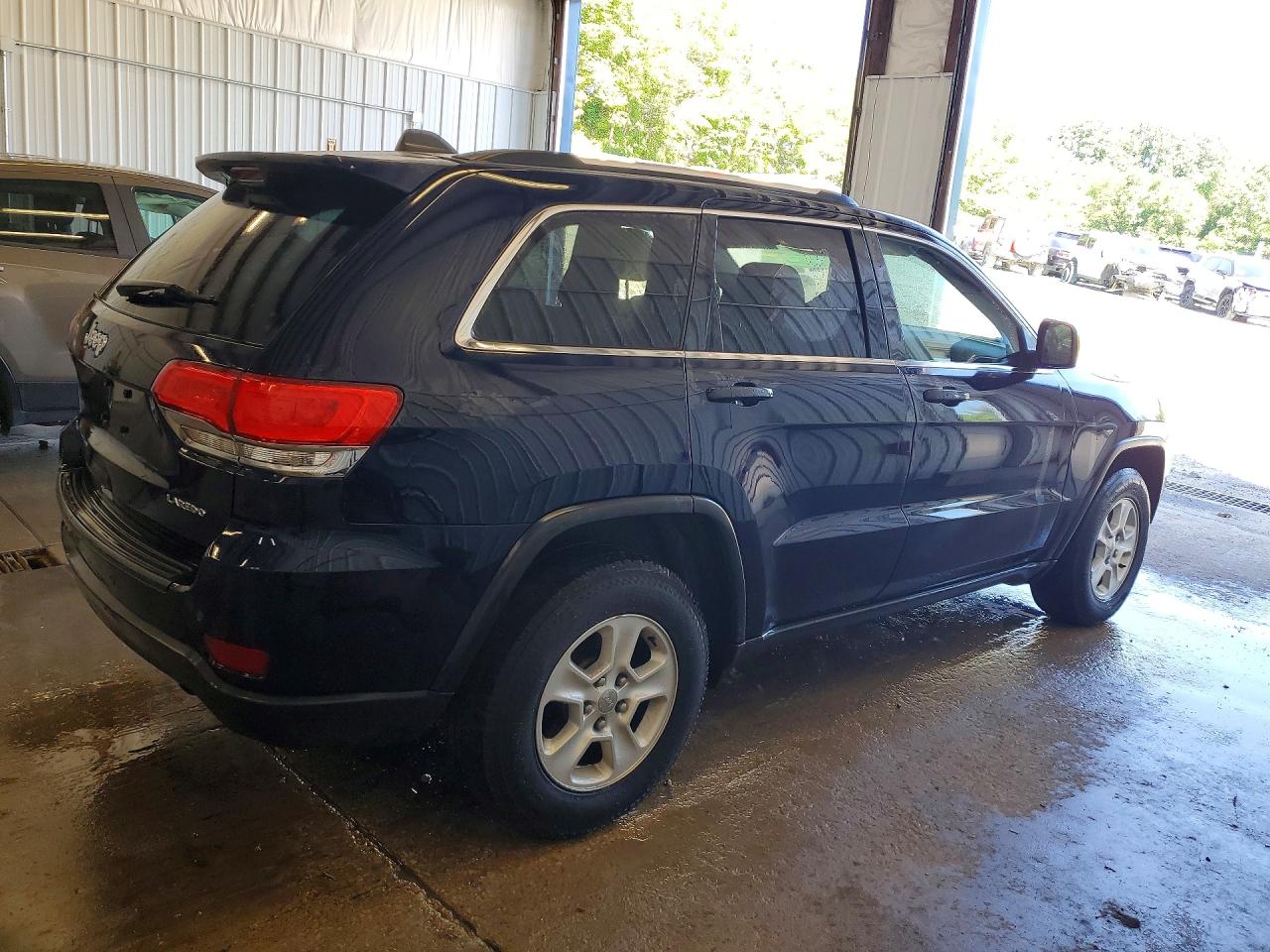 Jeep Grand Cherokee Laredo