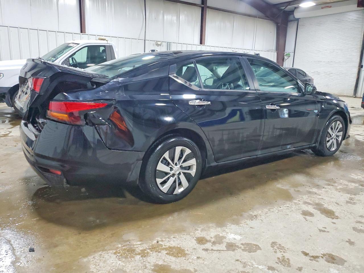 Nissan Altima S