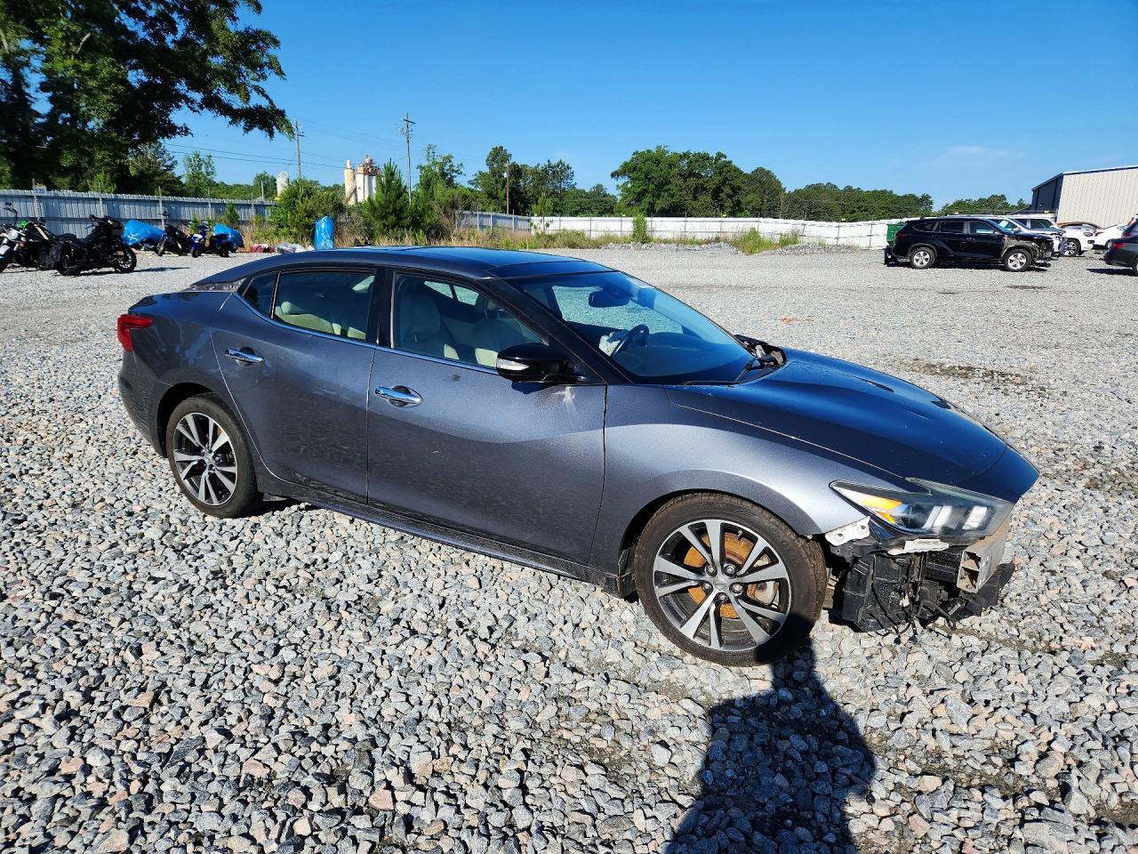 Nissan Maxima Platinum