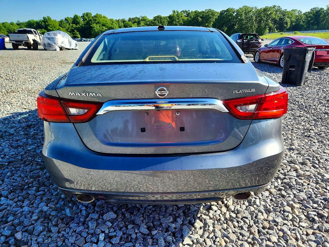 Nissan Maxima Platinum