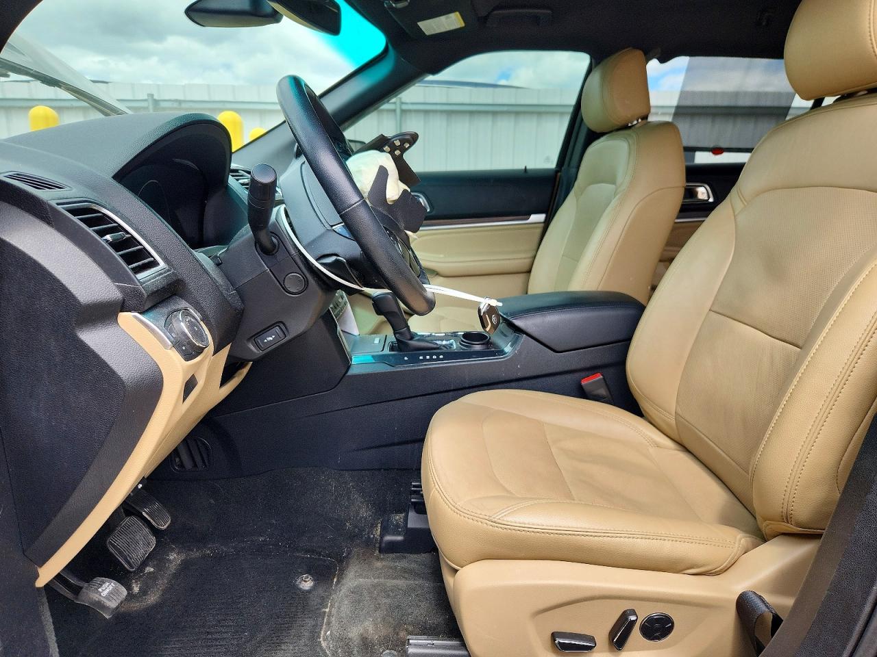 Ford Explorer Limited
