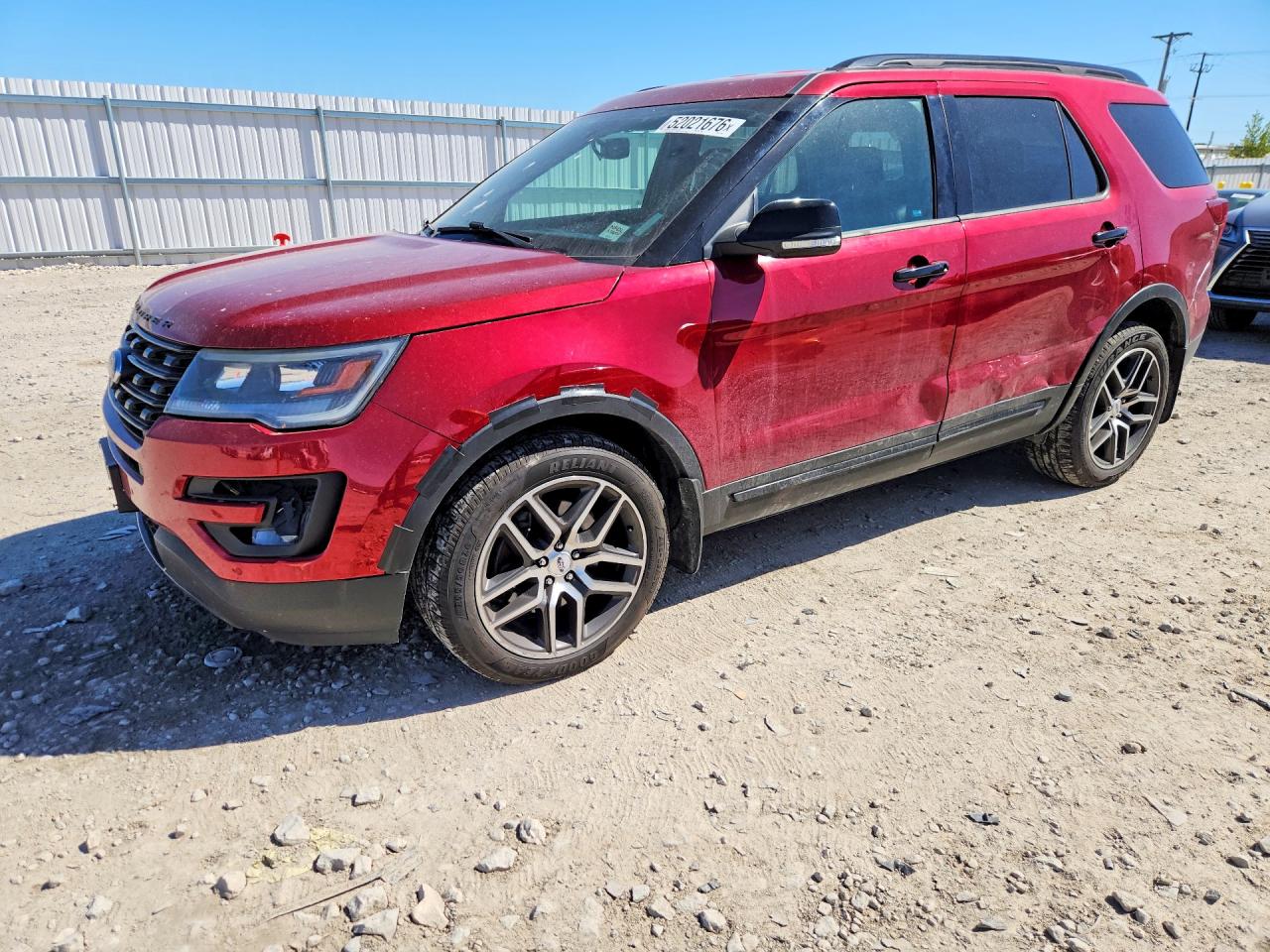 Salvage Ford Explorer Image