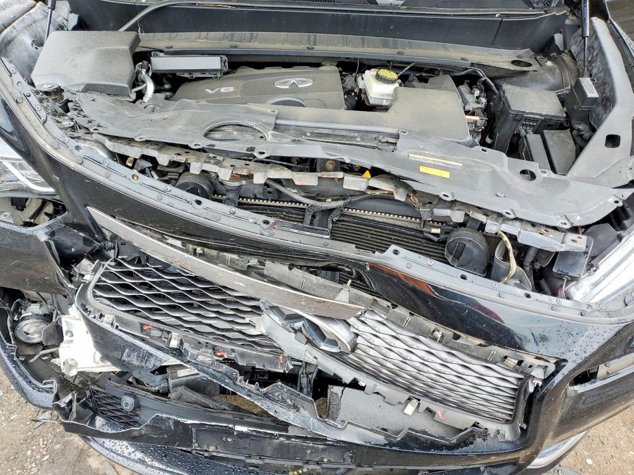 INFINITI Qx Luxe