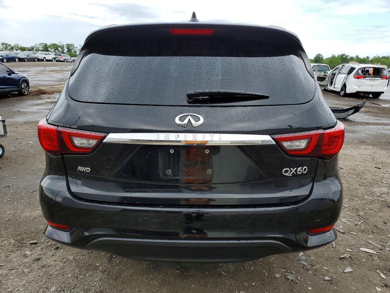 INFINITI Qx Luxe