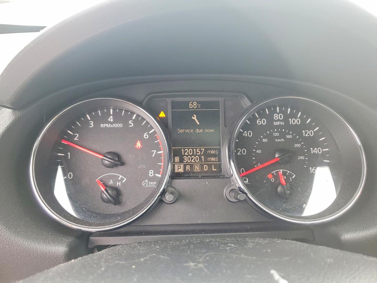 Nissan Rogue S