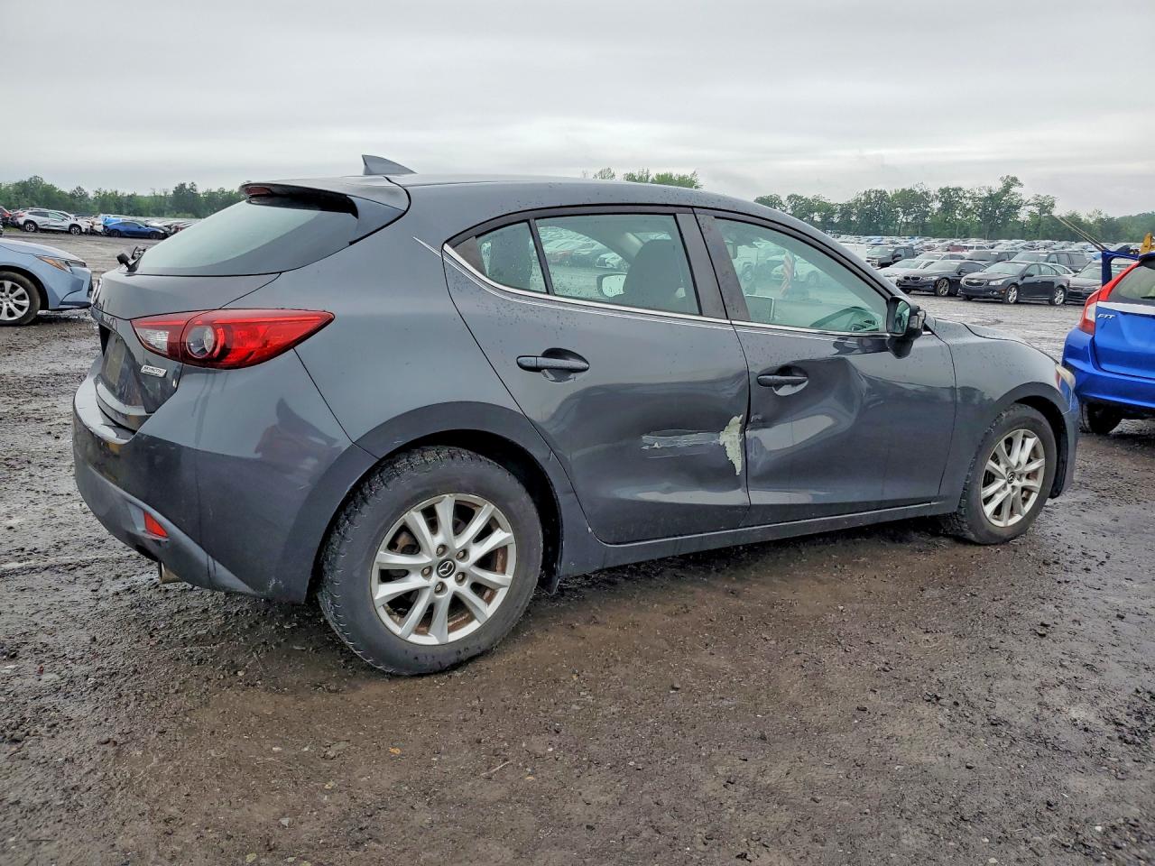 Mazda 3 Touring