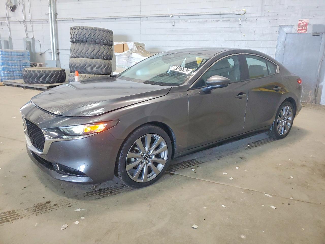 Salvage Mazda 3 Image