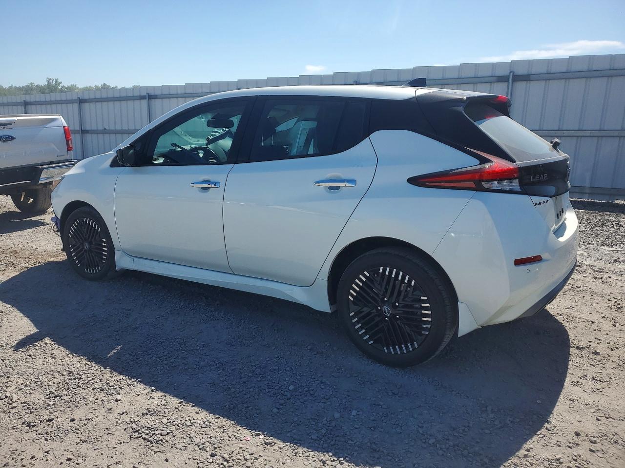 Nissan LEAF Sv Plus