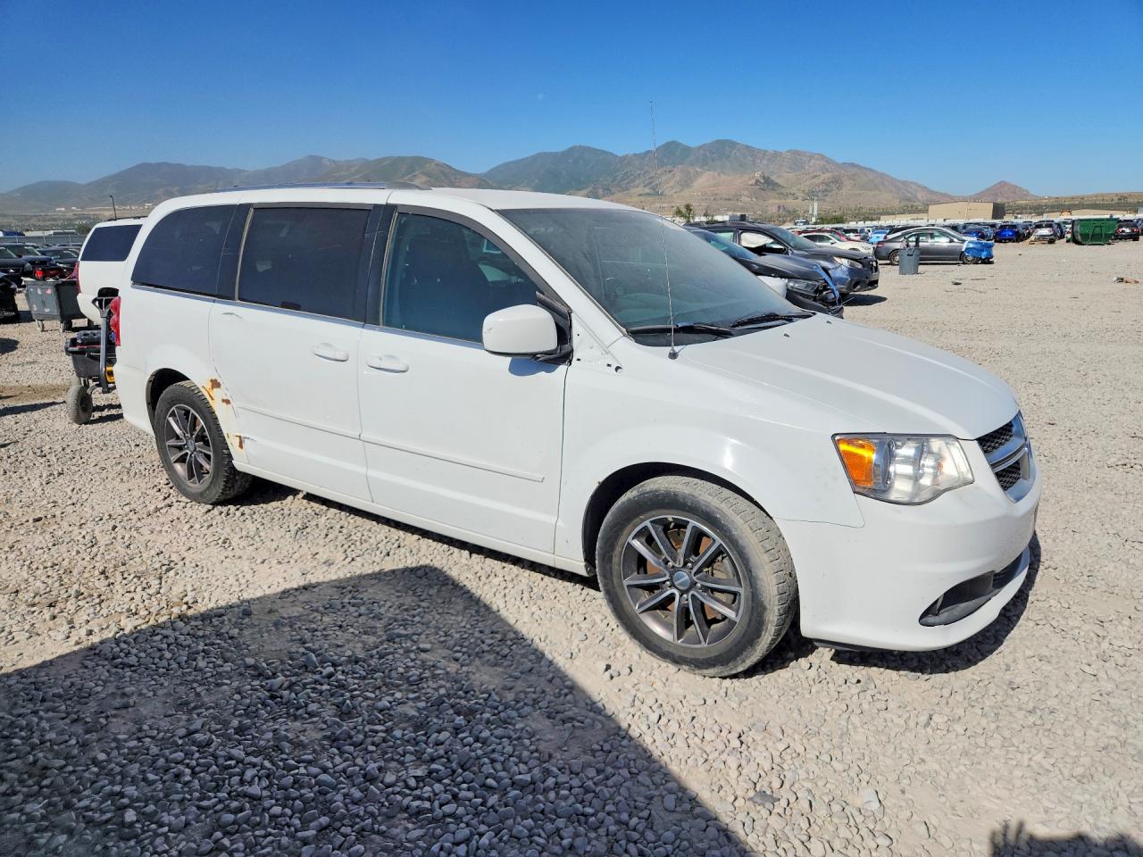 Dodge Caravan Sxt