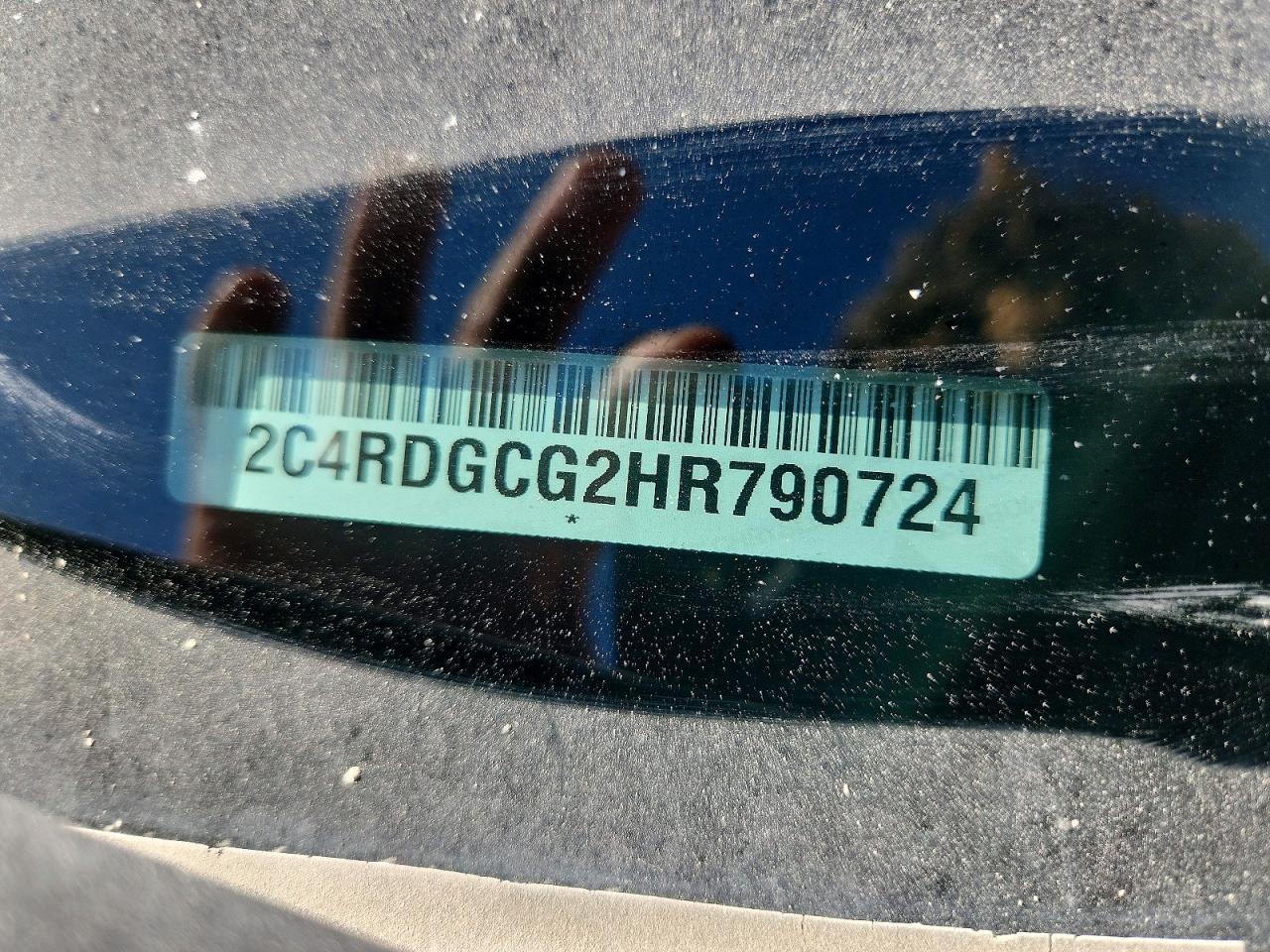Dodge Caravan Sxt