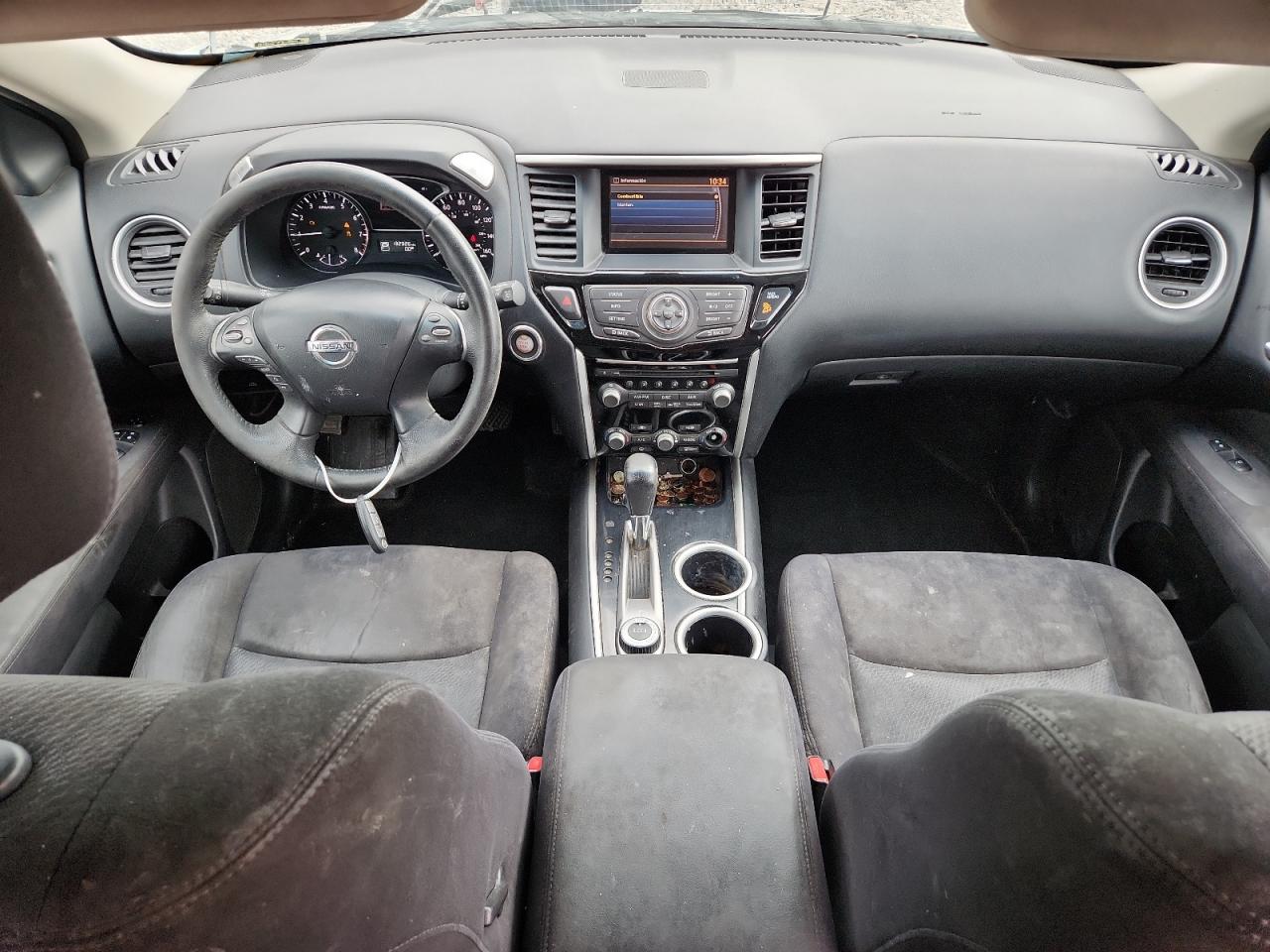 Nissan Pathfinder S