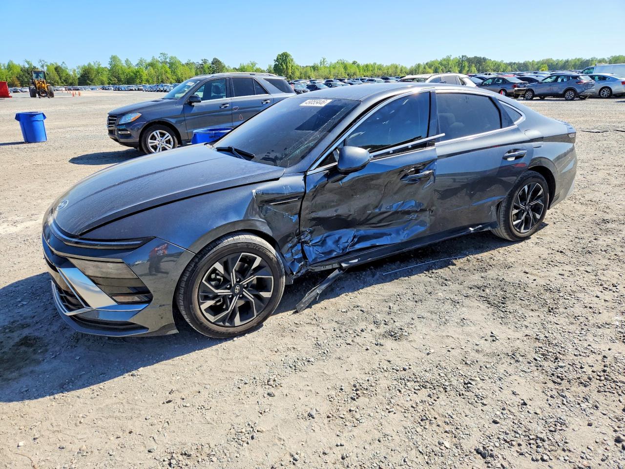 Salvage Hyundai SONATA Image