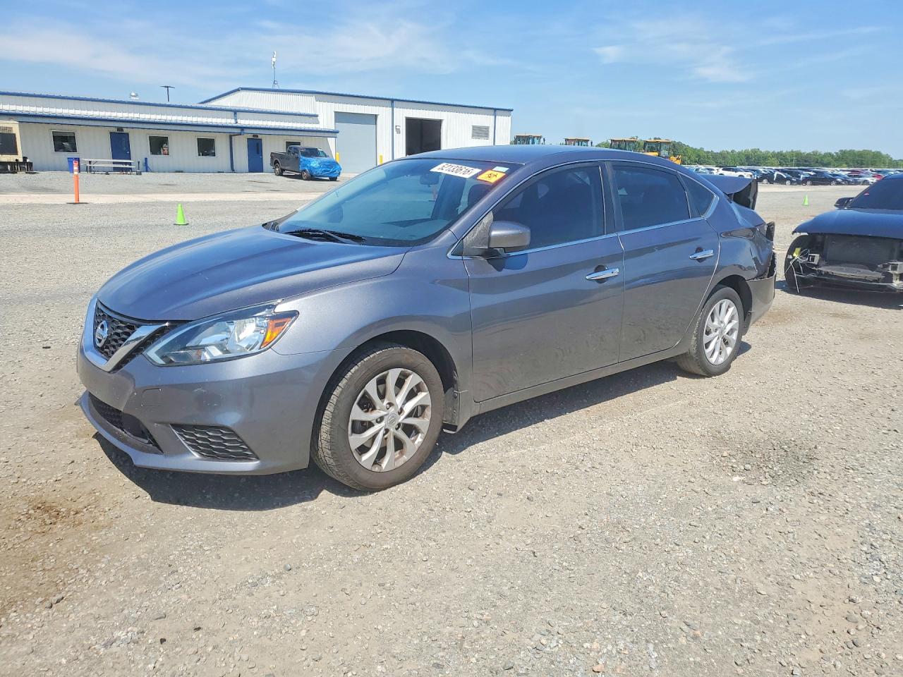 Salvage Nissan Sentra Image