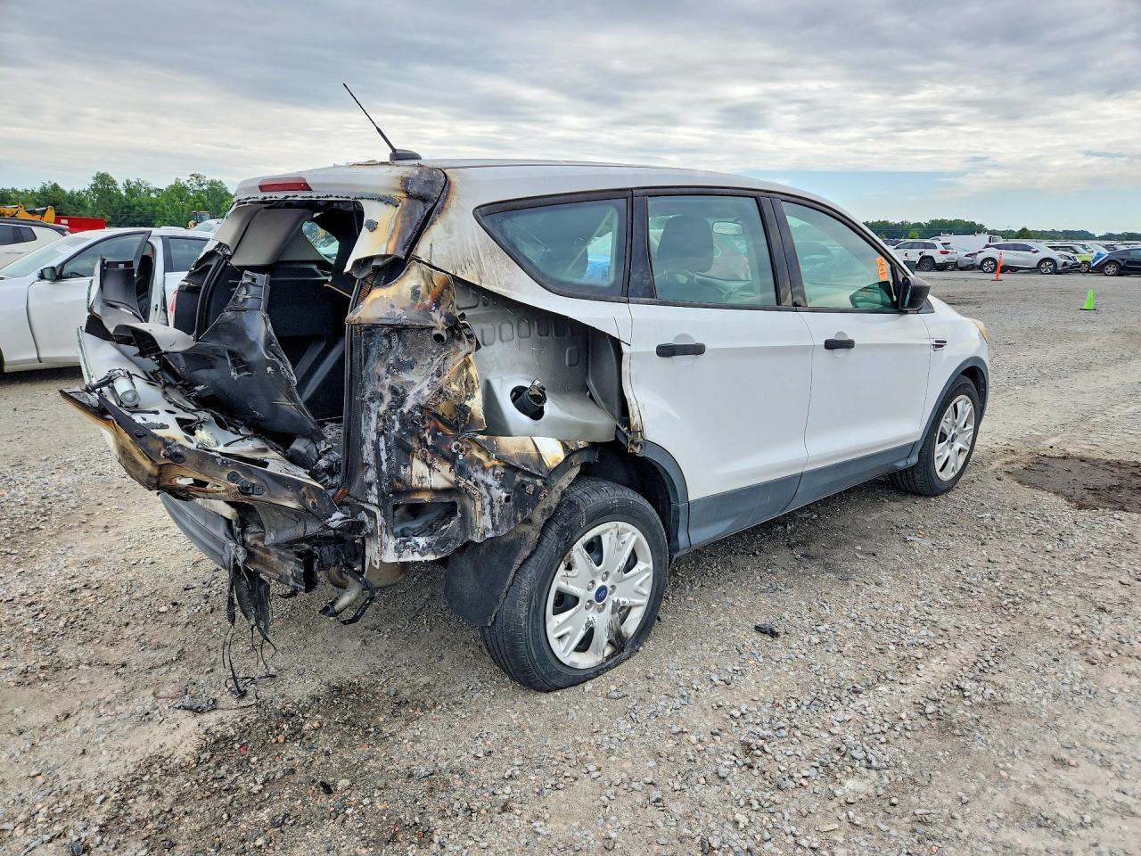 Ford Escape S