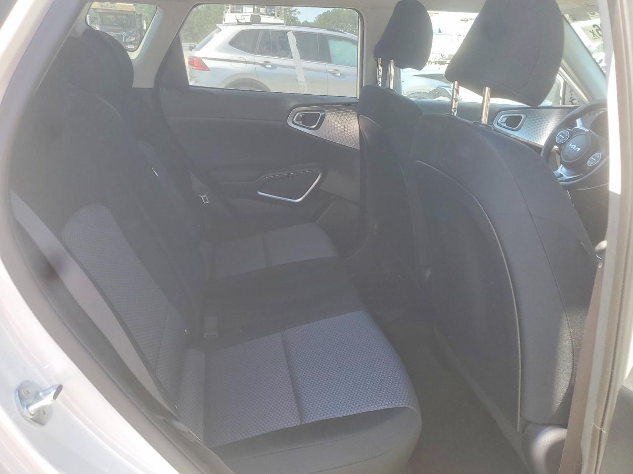 Kia Soul Lx