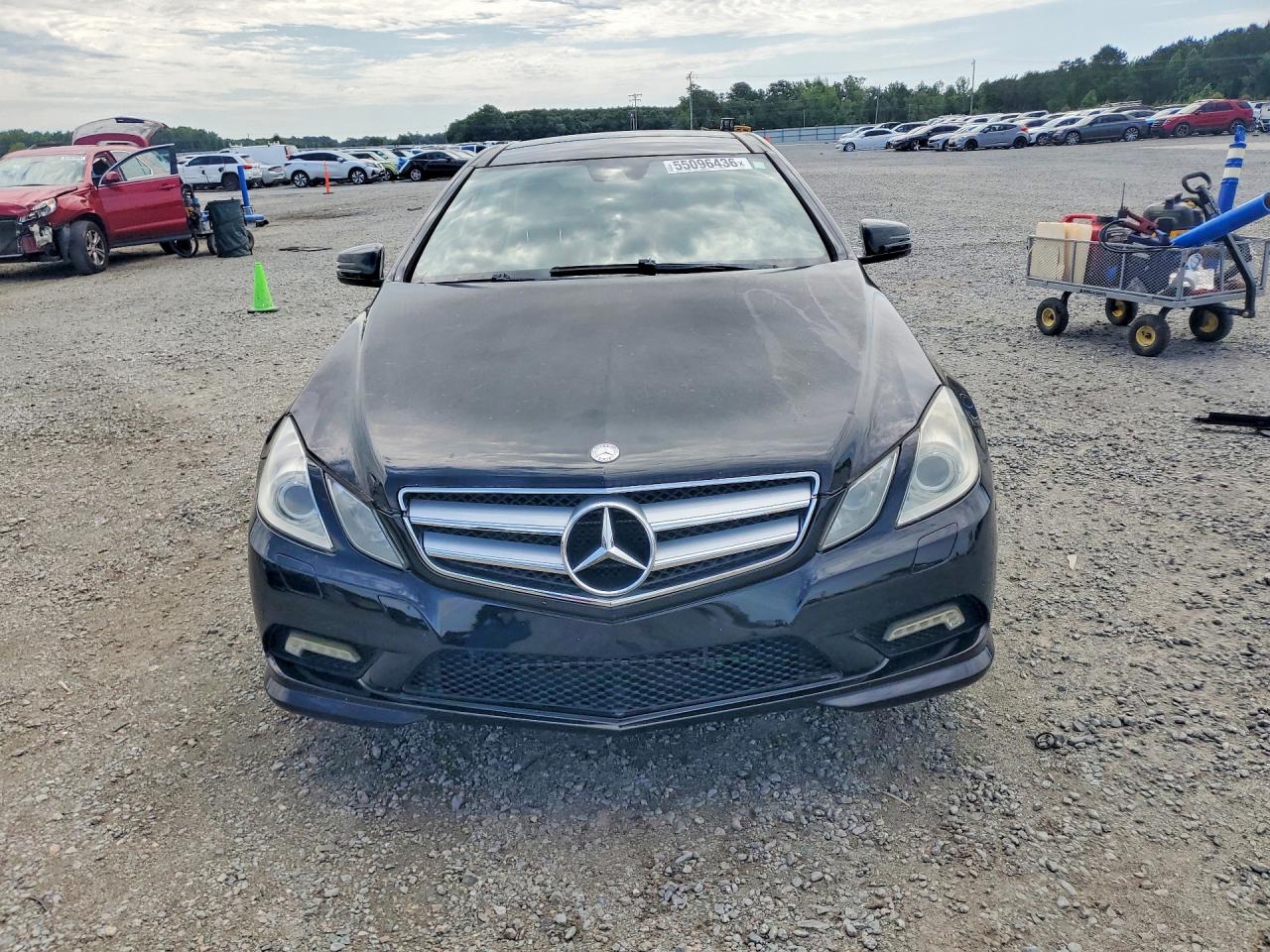 Mercedes-Benz E-Class 550