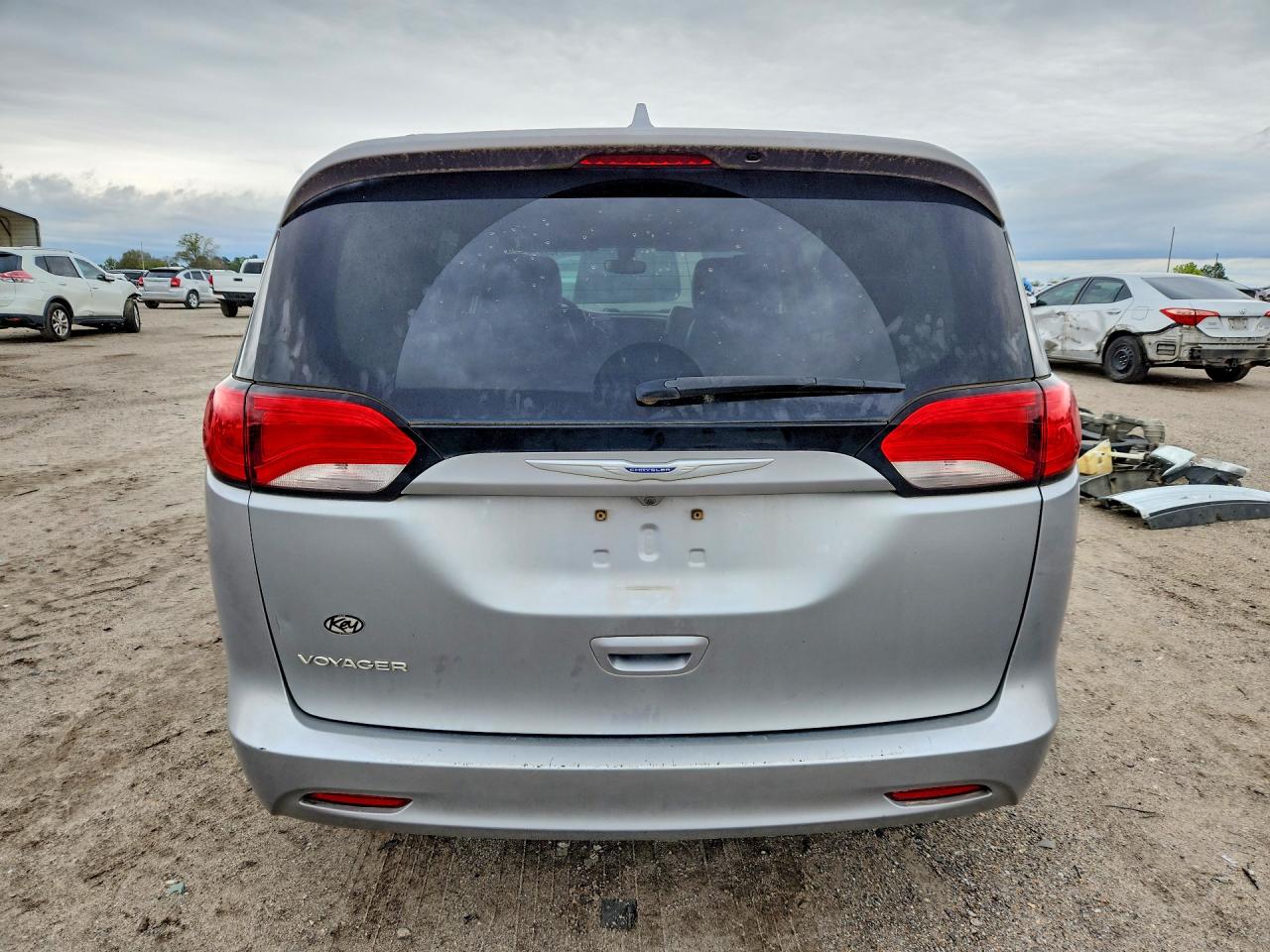 Chrysler Minivan Lxi