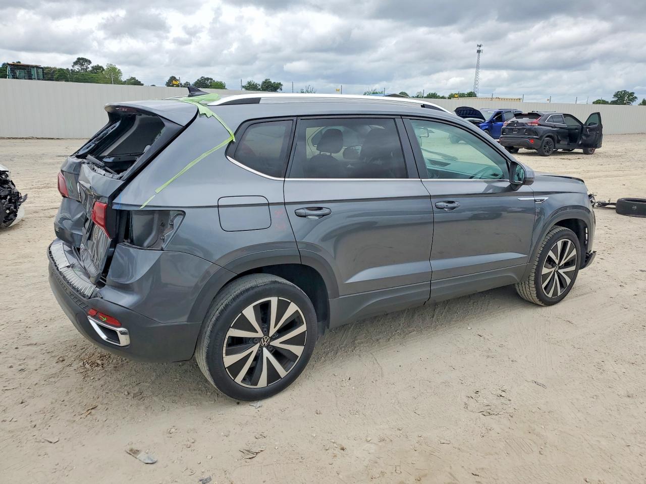 Volkswagen Taos Se