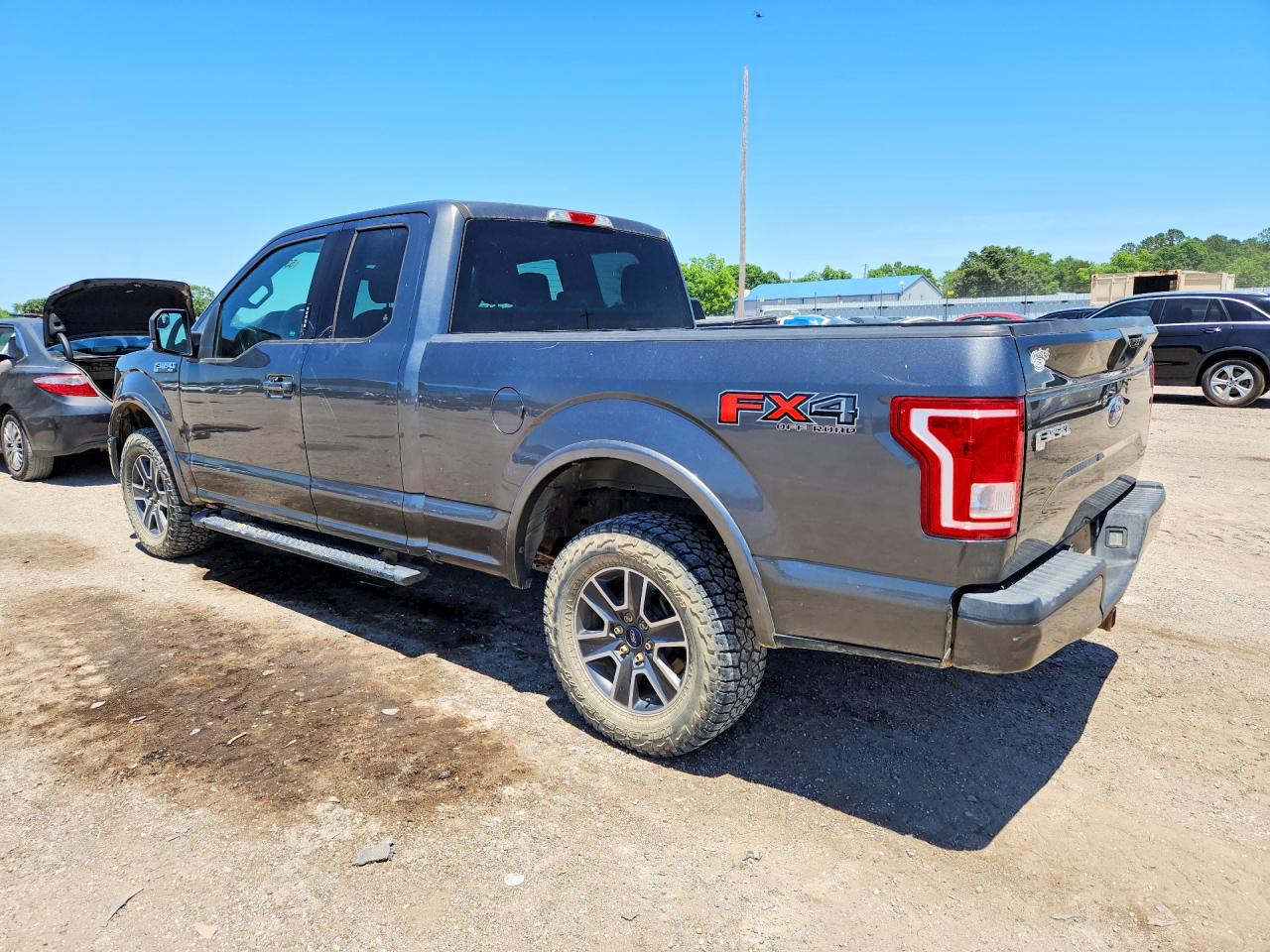 Ford F-150 Super Cab