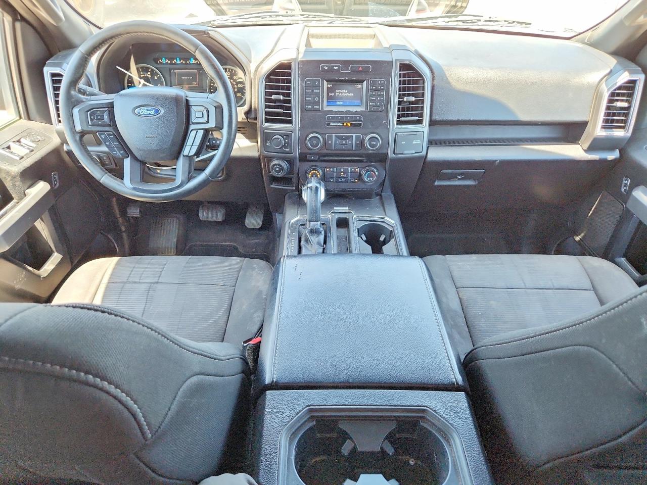 Ford F-150 Super Cab