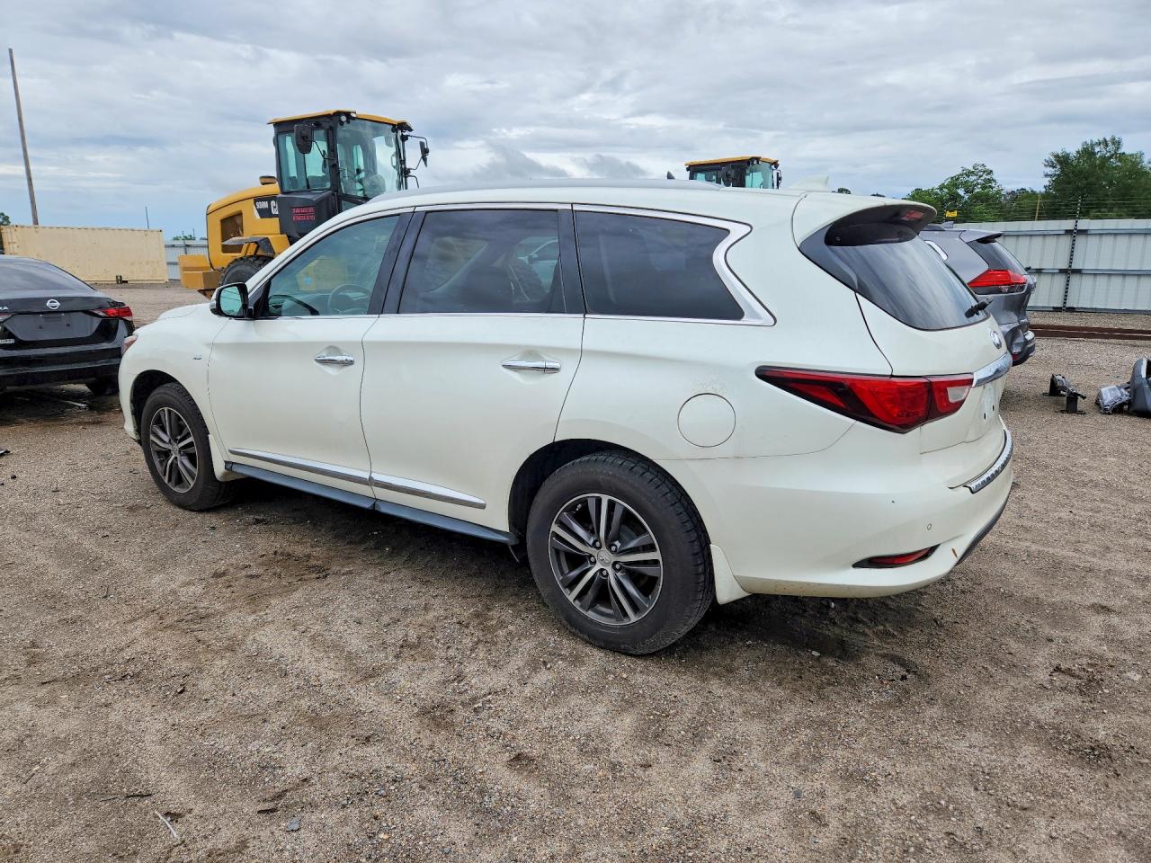 INFINITI Qx Base