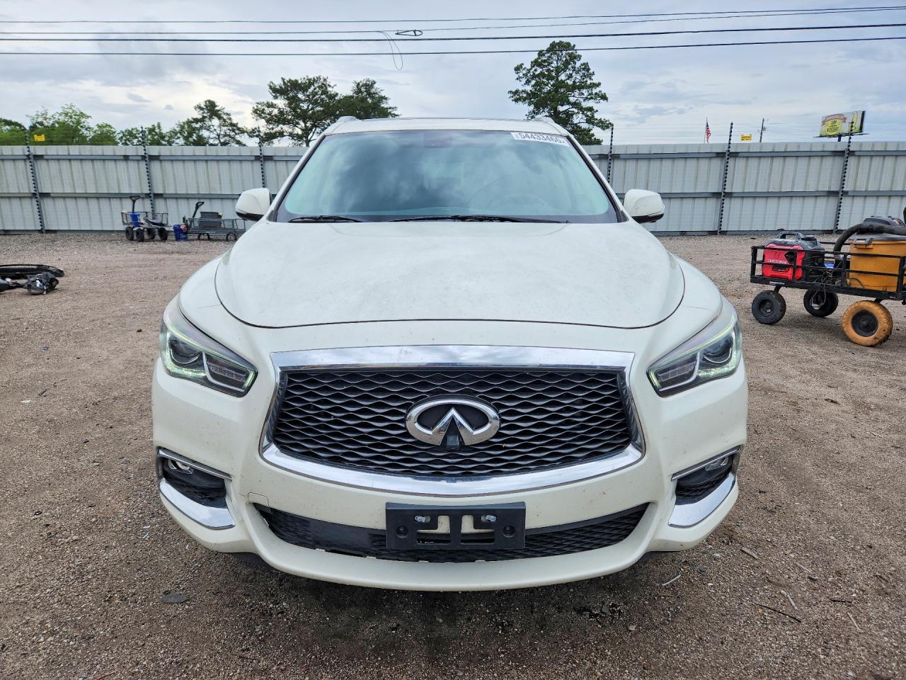 INFINITI Qx Base