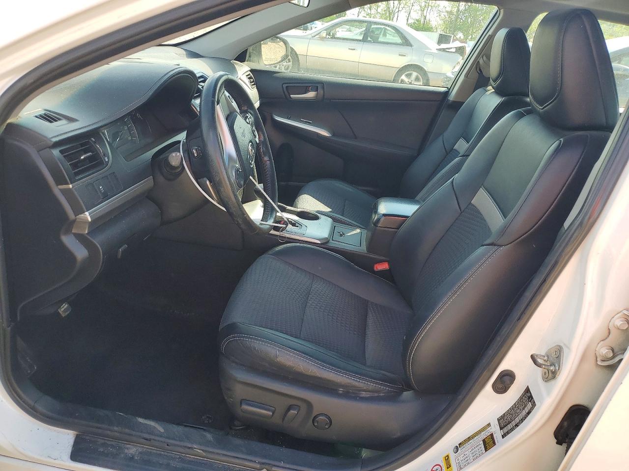 Toyota Camry Se