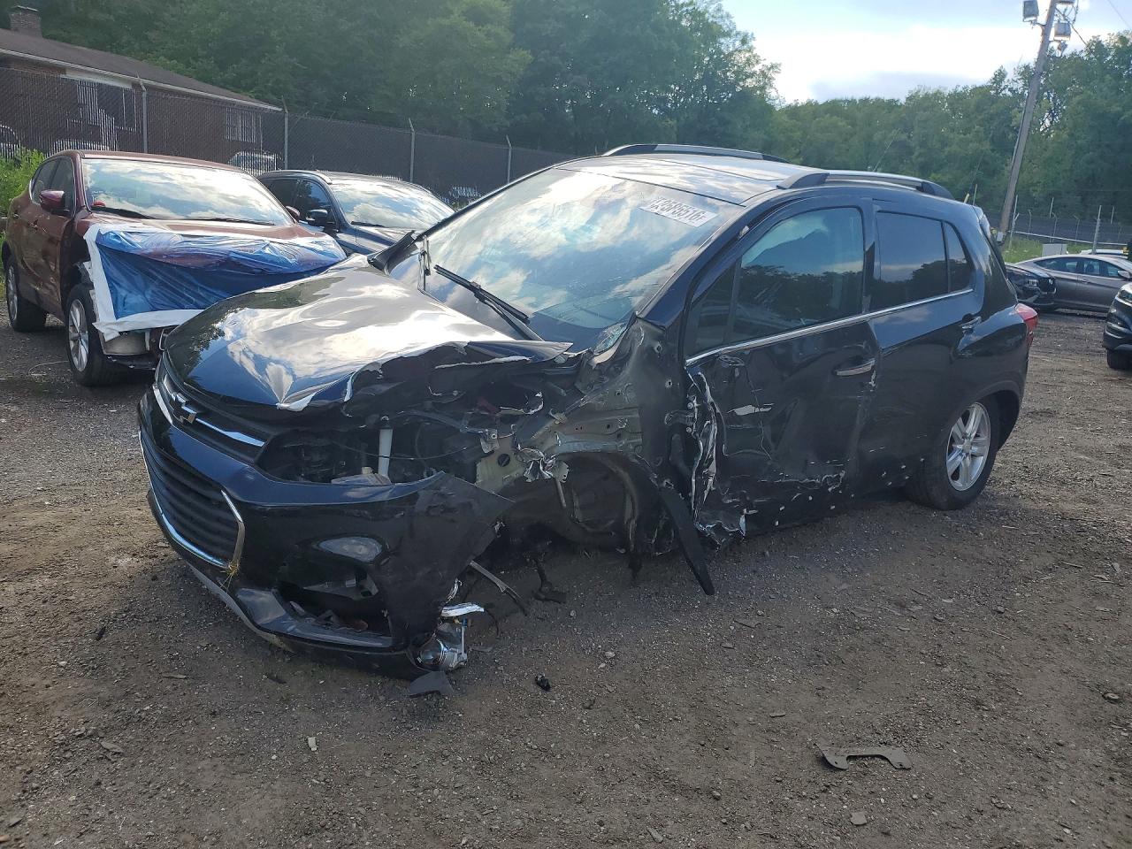Salvage Chevrolet Trax Image