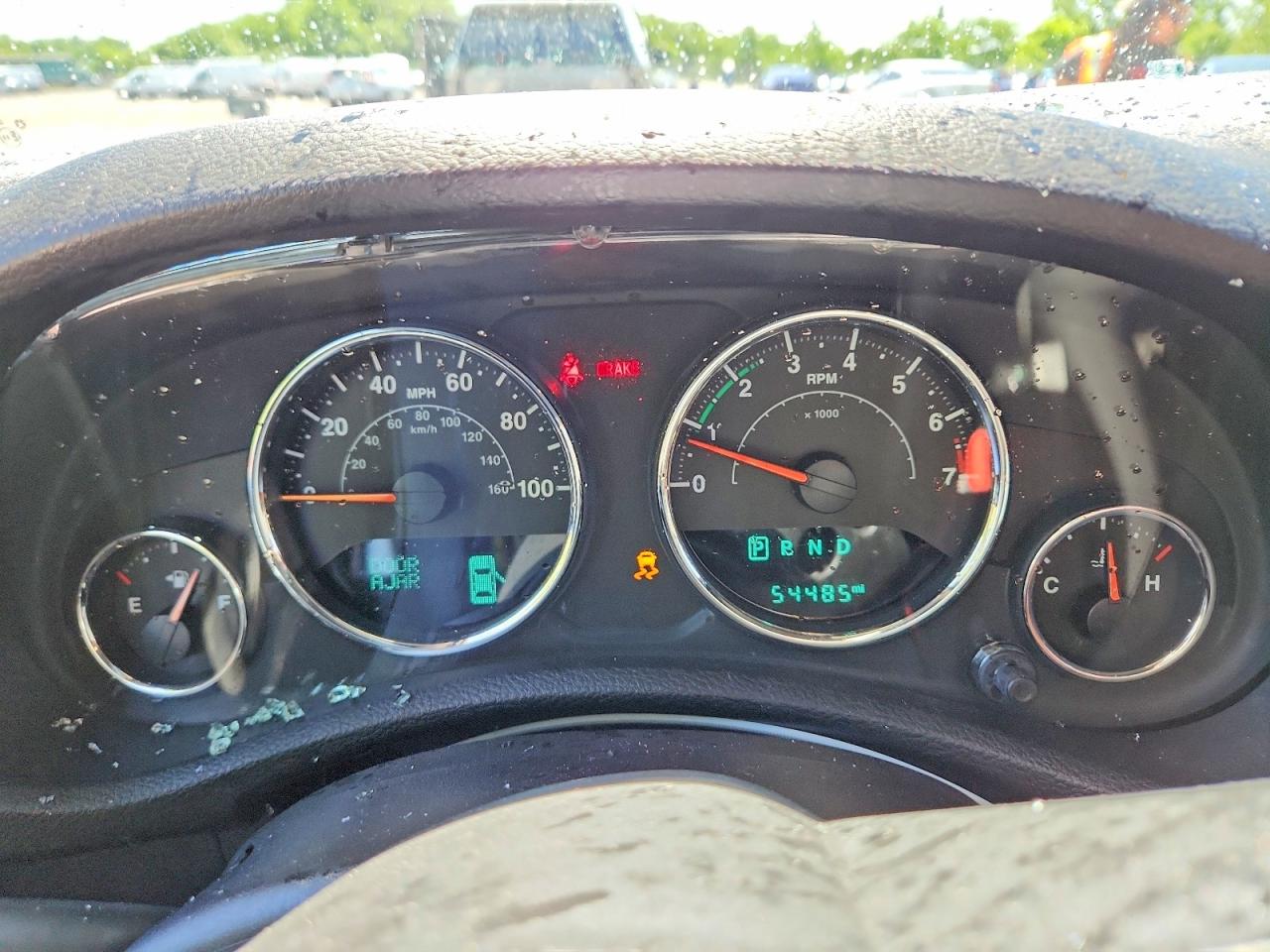 Jeep Wrangler Sahara