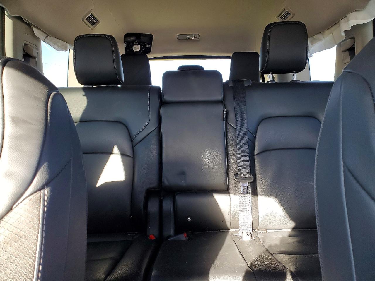 Nissan Pathfinder Sl