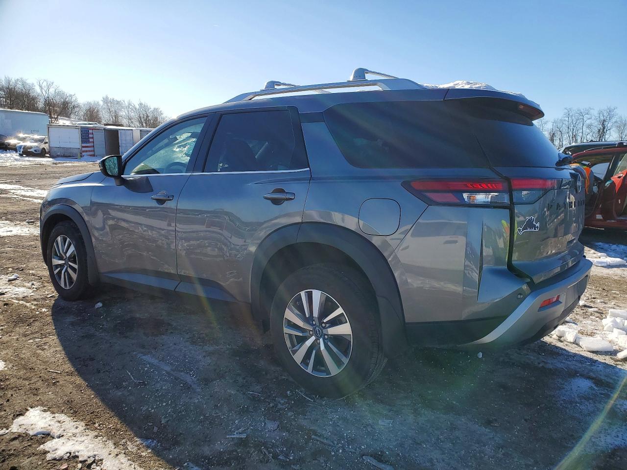Nissan Pathfinder Sl