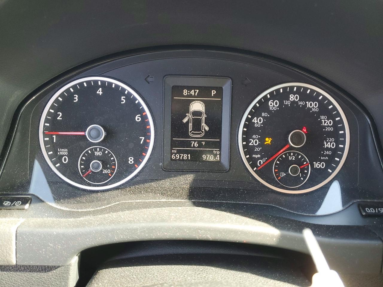 Volkswagen Tiguan S