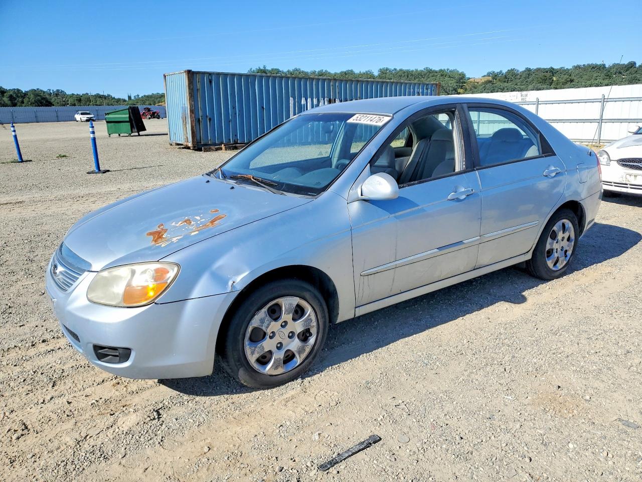 Salvage Kia Spectra Image