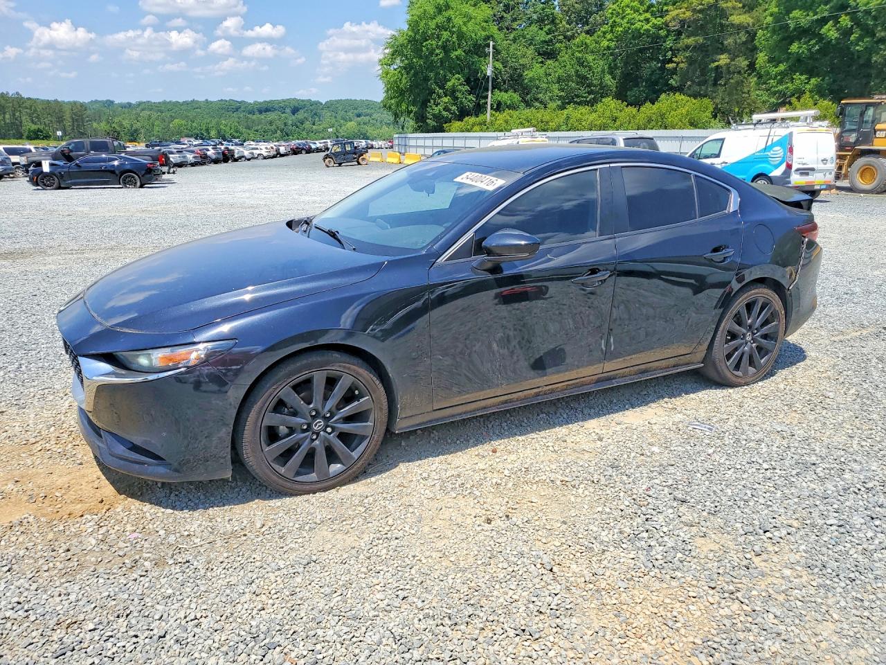 Salvage Mazda 3 Image