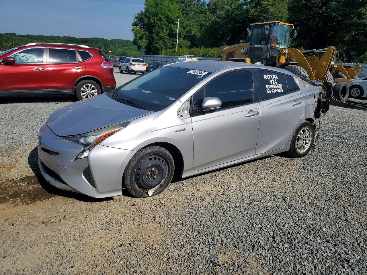 Salvage Toyota Prius Image