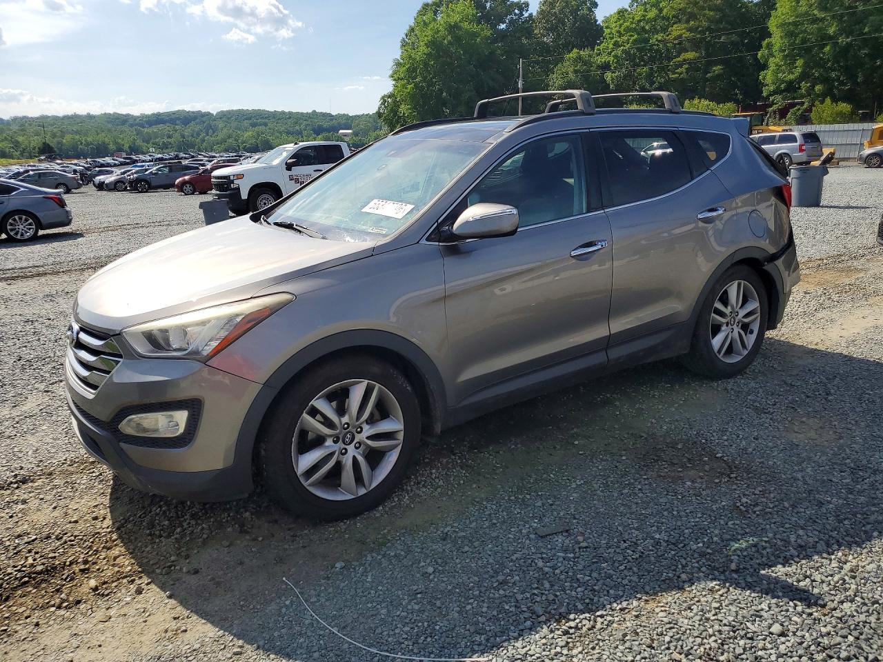 Salvage Hyundai SANTA FE Image