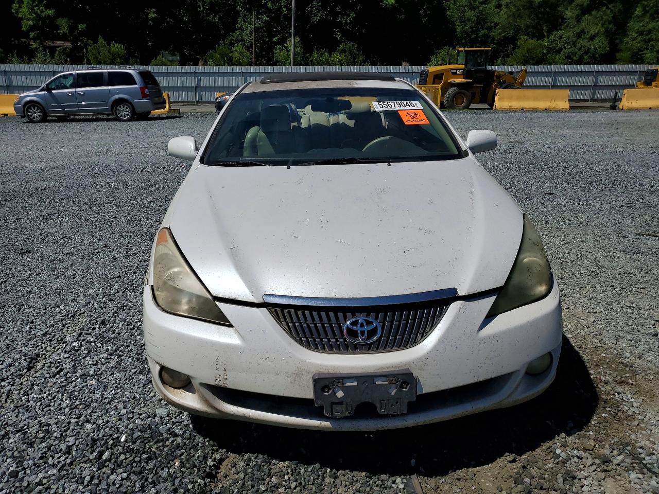 Toyota Camry Sle V6