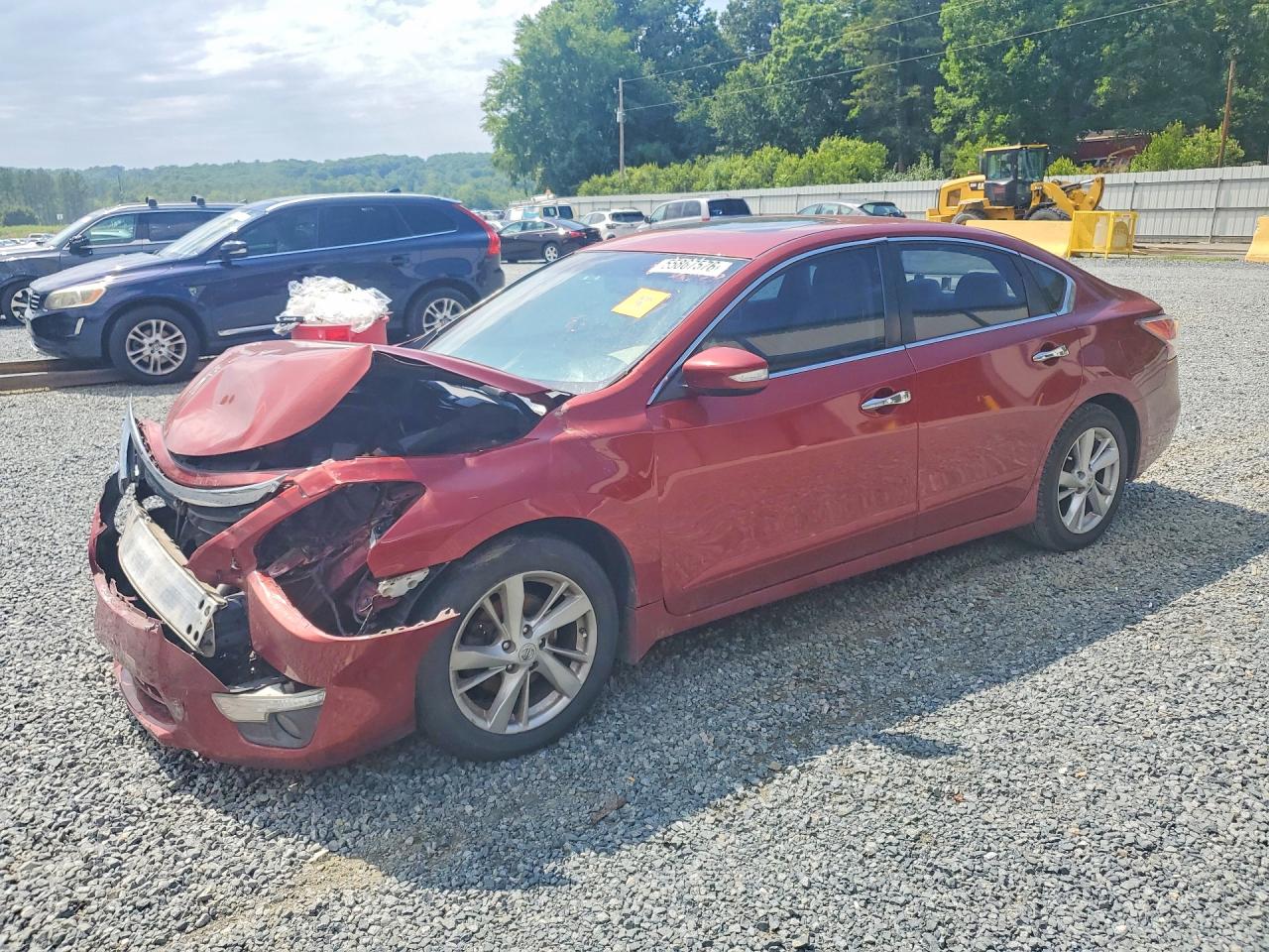 Salvage Nissan Altima Image