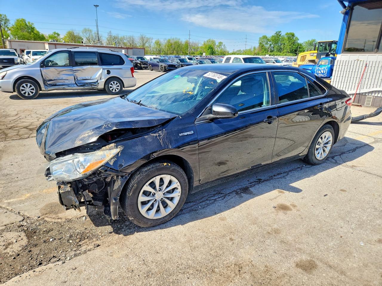 Salvage Toyota Camry Image