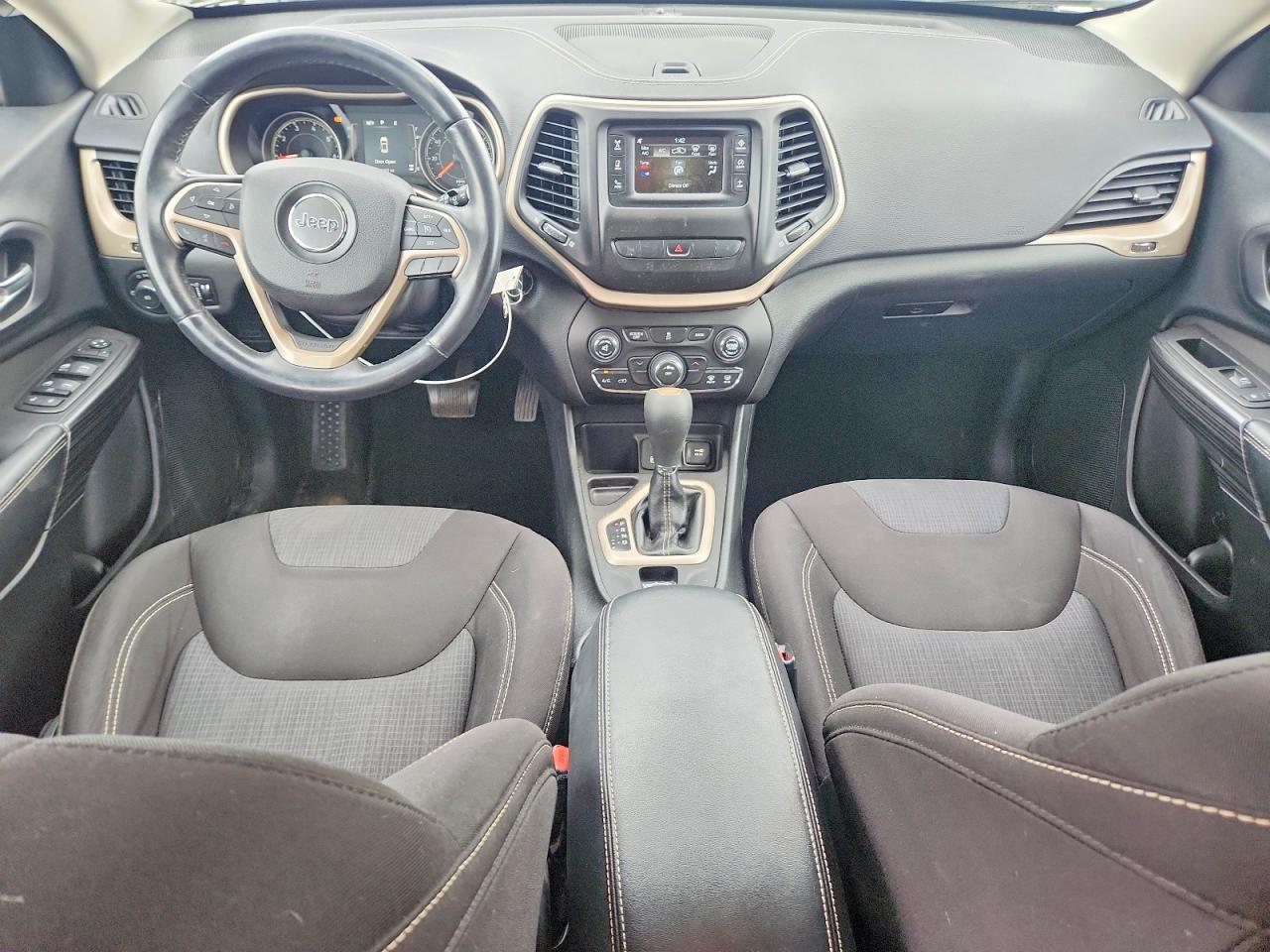 Jeep Grand Cherokee Latitude
