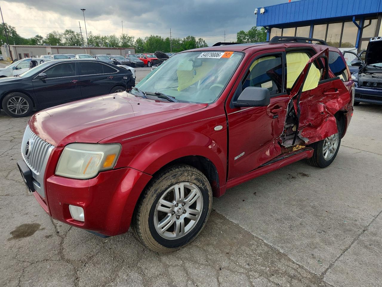 Salvage Mercury Mariner Image
