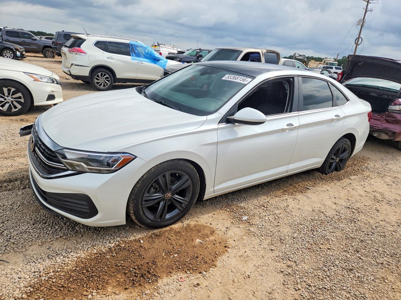 Salvage Volkswagen Jetta Image