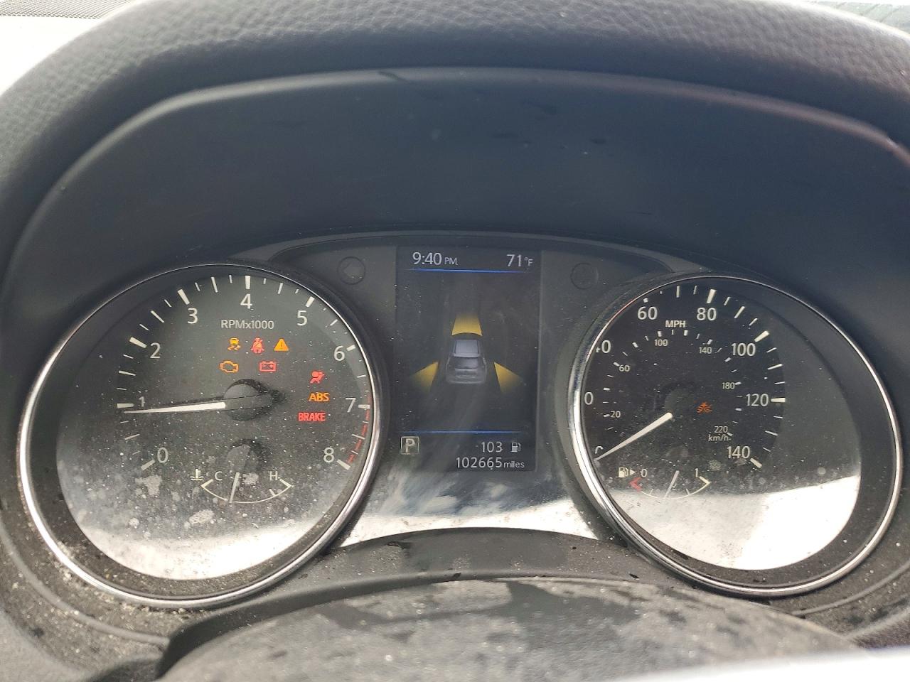 Nissan Rogue S
