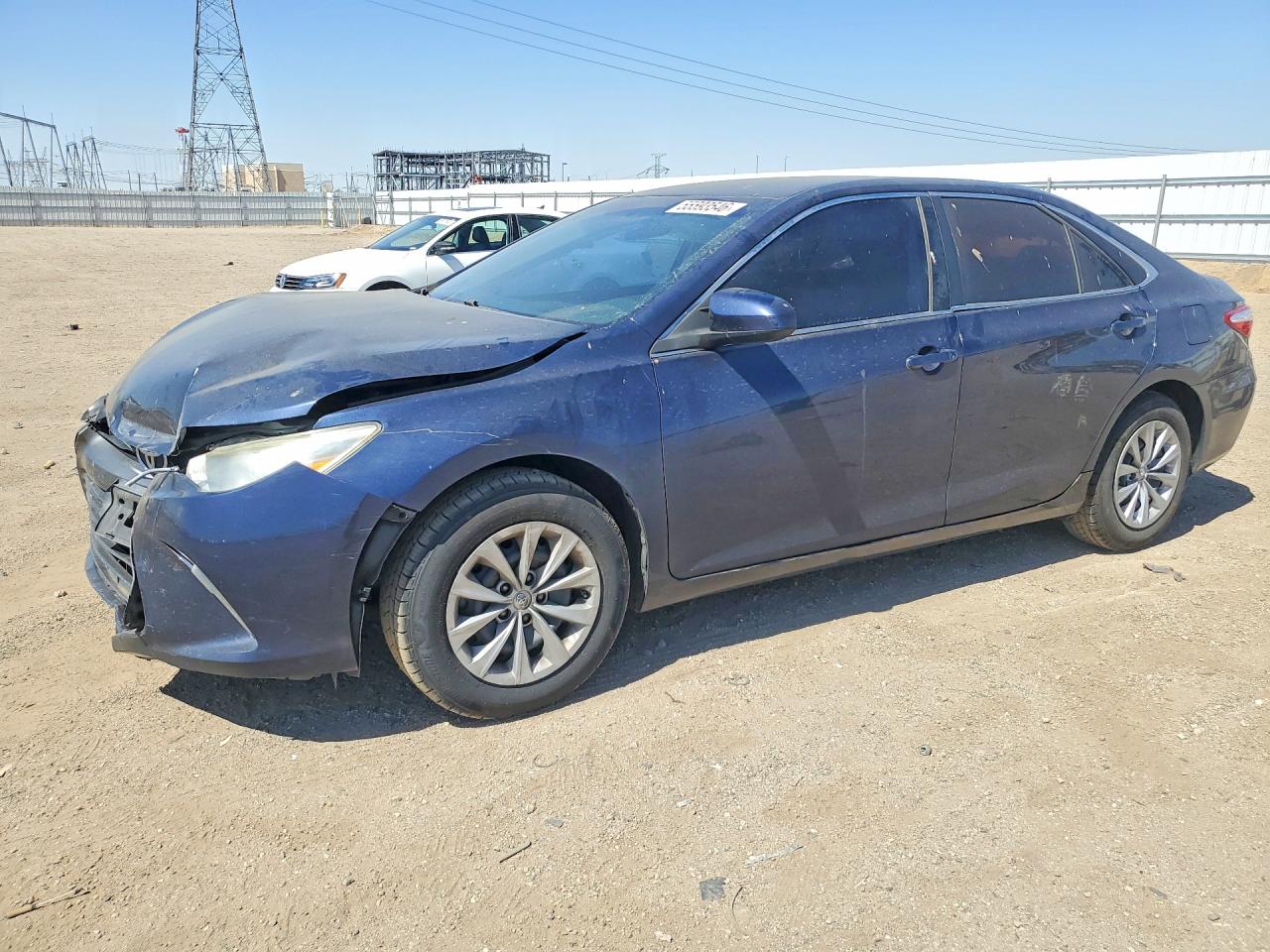Salvage Toyota Camry Image