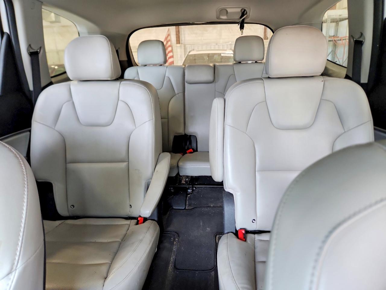 Kia Telluride S