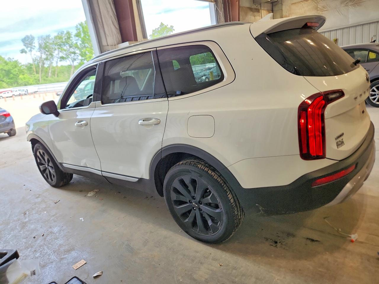 Kia Telluride S
