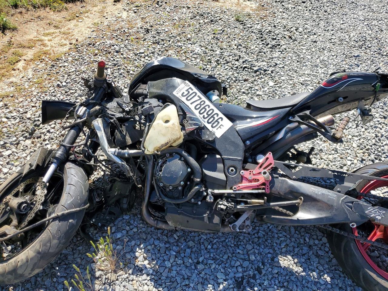 Salvage Kawasaki Ninja Zx1k Image