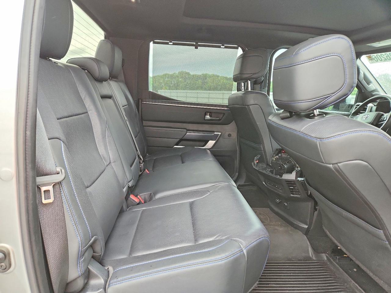 Toyota Tundra Platinum