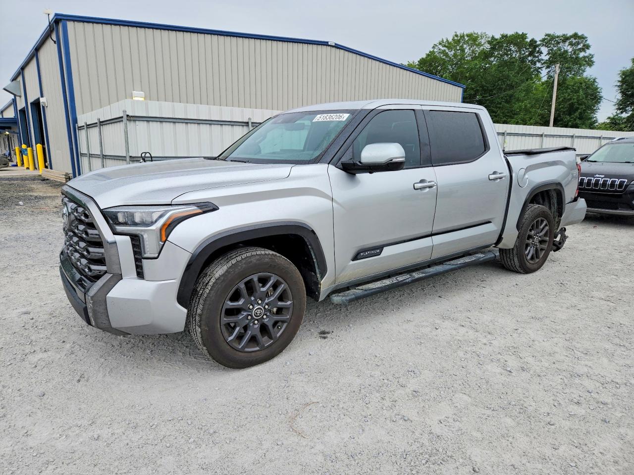 Salvage Toyota Tundra Image